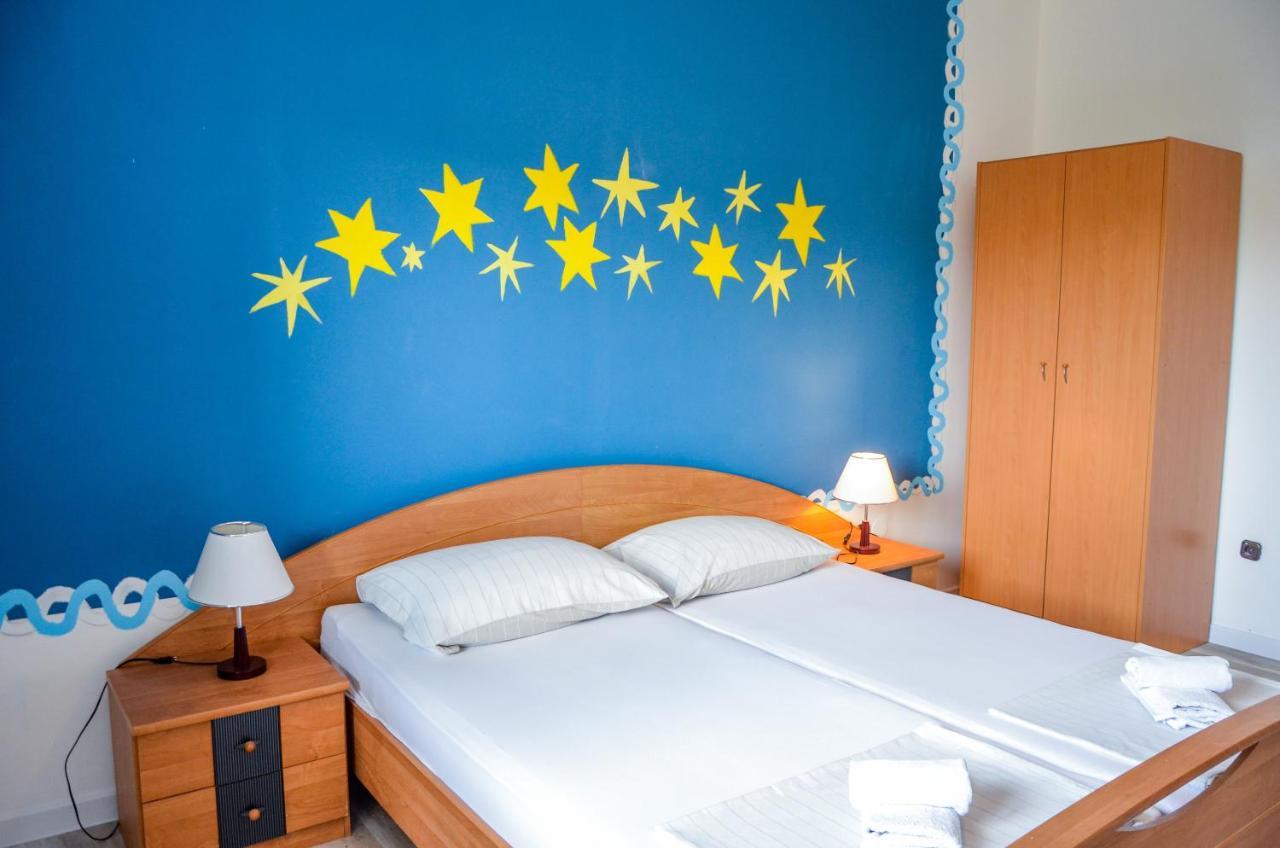 Apartments Pralija Mile Жаборич Екстериор снимка